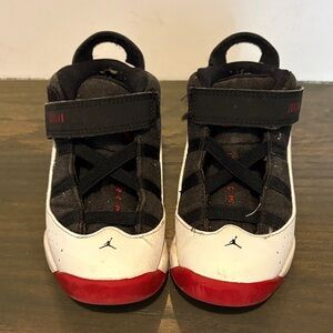 Air Jordan Kids' Black, White, and Red Sneakers size 10C
